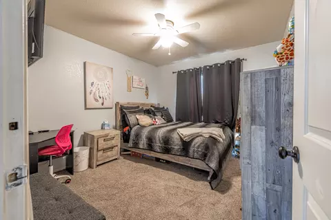 42916 Sunny Ln, Lancaster, CA 93536 photo 17