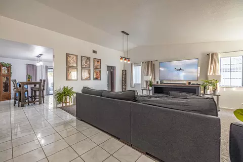 42916 Sunny Ln, Lancaster, CA 93536 photo 6