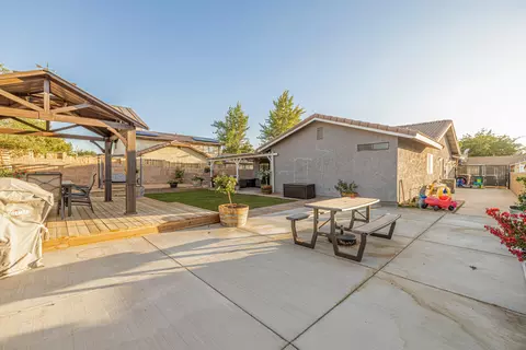 42916 Sunny Ln, Lancaster, CA 93536 photo 34