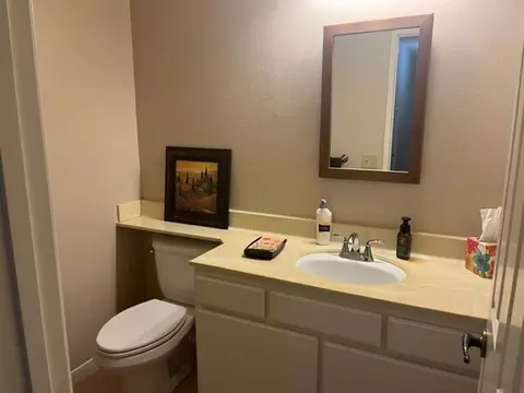 222 Eagle Ln, Palmdale, CA 93551 photo 17