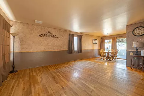 45502 Newtree Ave, Lancaster, CA 93534 photo 5