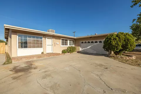 45502 Newtree Ave, Lancaster, CA 93534 photo 4