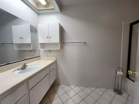 37005 32nd St E, Palmdale, CA 93550 photo 7