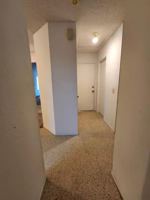 37005 32nd St E, Palmdale, CA 93550 photo 8