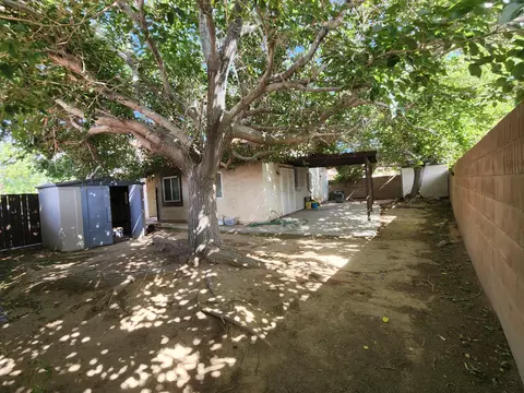37005 32nd St E, Palmdale, CA 93550 photo 13