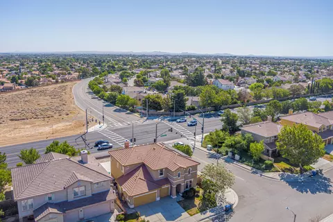 3501 Sungate Dr, Palmdale, CA 93551 photo 42