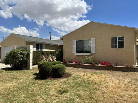 1406 W Kettering St, Lancaster, CA 93534 photo 1
