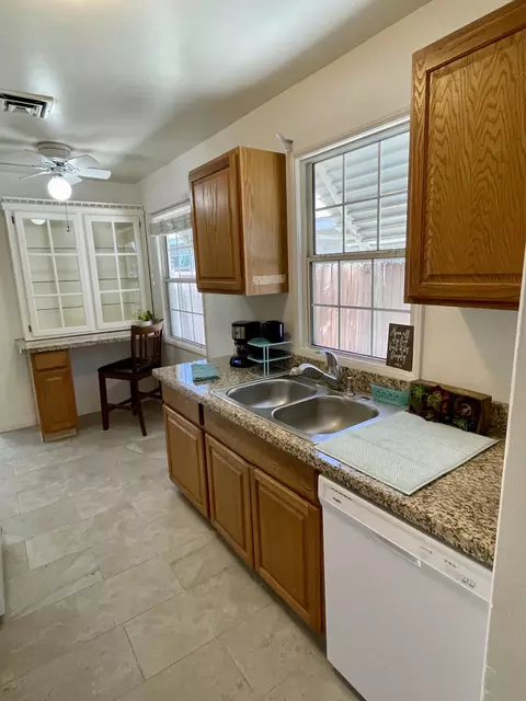 1406 W Kettering St, Lancaster, CA 93534 photo 7