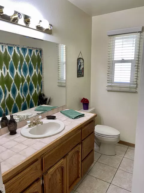 1406 W Kettering St, Lancaster, CA 93534 photo 13