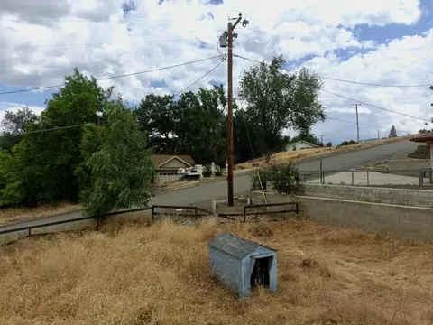 20012 Springhill Ave, Tehachapi, CA 93561 photo 18