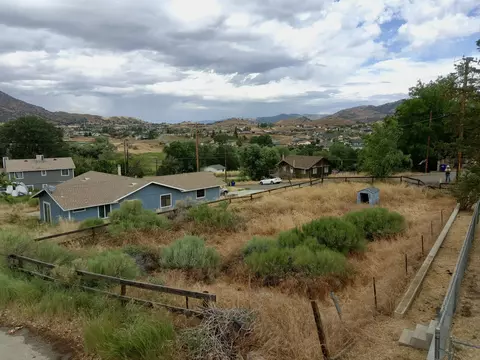20012 Springhill Ave, Tehachapi, CA 93561 photo 11
