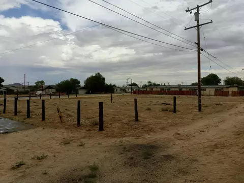 26844 John St, Boron, CA 93516 photo 15