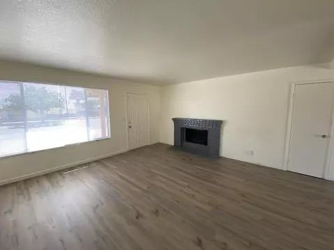 40311 Fieldspring St, Palmdale, CA 93591 photo 4