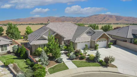 409 Rosehaven Ln, Tehachapi, CA 93561 photo 5
