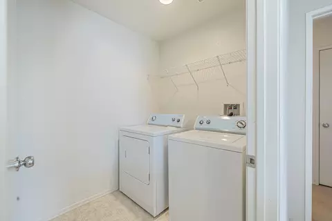 43708 Dana Dr, Lancaster, CA 93535 photo 18