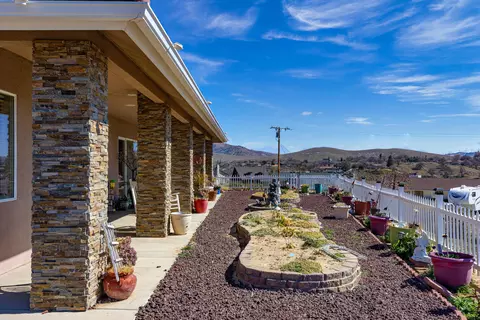 20020 Sears Dr, Tehachapi, CA 93561 photo 32