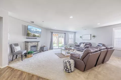 3615 Emerald Ln, Lancaster, CA 93535 photo 12