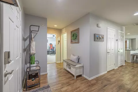 3615 Emerald Ln, Lancaster, CA 93535 photo 5