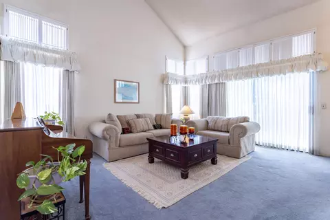 44253 Halcom Ave, Lancaster, CA 93536 photo 4
