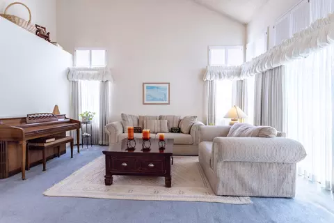 44253 Halcom Ave, Lancaster, CA 93536 photo 5
