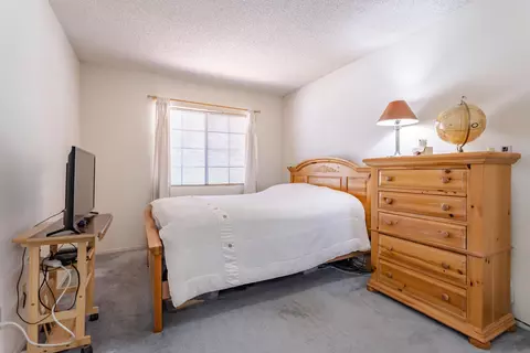 44253 Halcom Ave, Lancaster, CA 93536 photo 23