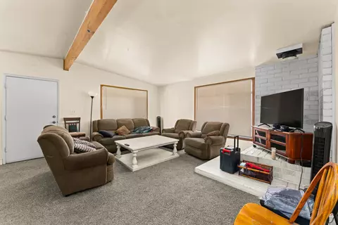 20632 E Avenue J, Lancaster, CA 93535 photo 4