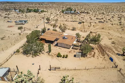 20632 E Avenue J, Lancaster, CA 93535 photo 36