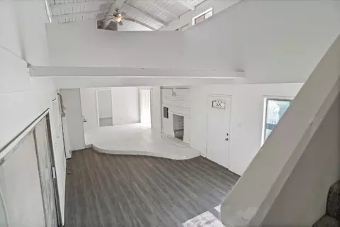 10205 Avenue J E, Lancaster, CA 93535 photo 3