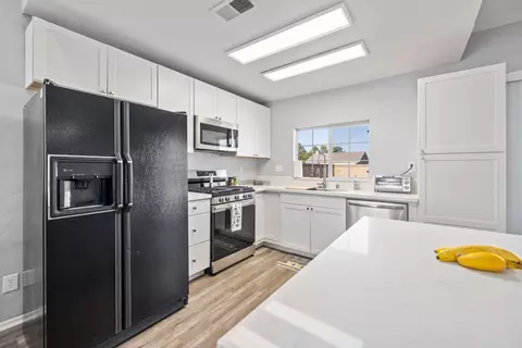 43660 Tranquility Ct, Lancaster, CA 93535 photo 17