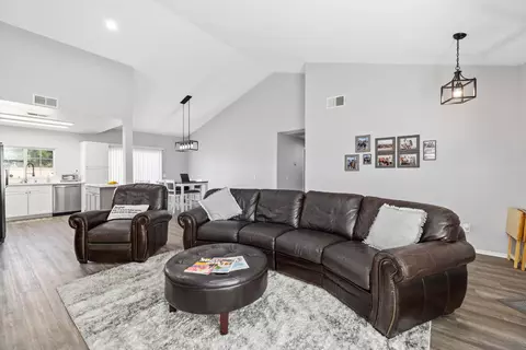 43660 Tranquility Ct, Lancaster, CA 93535 photo 5