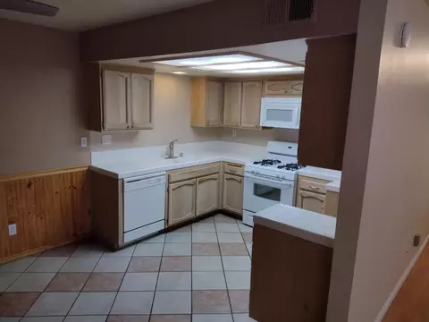 1850 E Ave J2 #3, Lancaster, CA 93535 photo 9