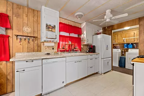 3255 Avenue R E #SPC 282, Palmdale, CA 93550 photo 12