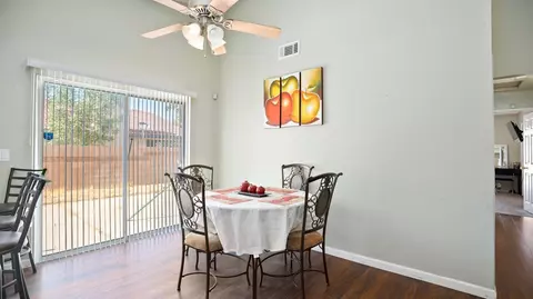 43722 Rogier St, Lancaster, CA 93535 photo 10