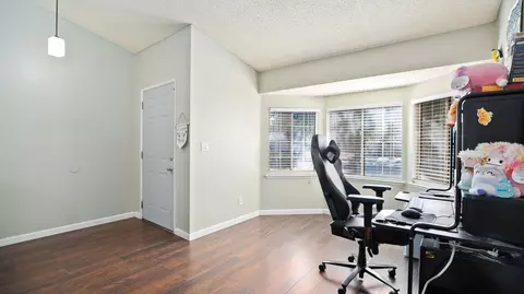43722 Rogier St, Lancaster, CA 93535 photo 8
