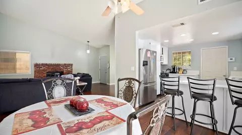 43722 Rogier St, Lancaster, CA 93535 photo 13