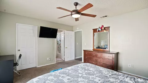 43722 Rogier St, Lancaster, CA 93535 photo 22