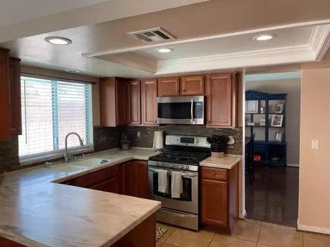 44145 Berkeley Ct, Lancaster, CA 93536 photo 11