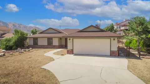 20113 Weston Ave, Tehachapi, CA 93561 photo 2
