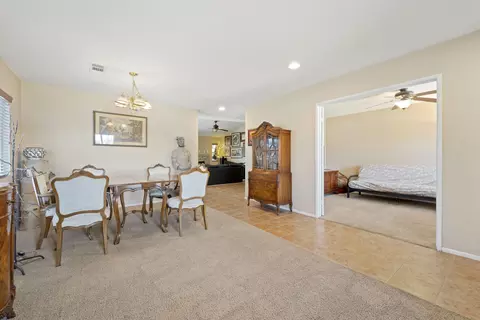 1608 Thomas Dr, Lancaster, CA 93535 photo 5