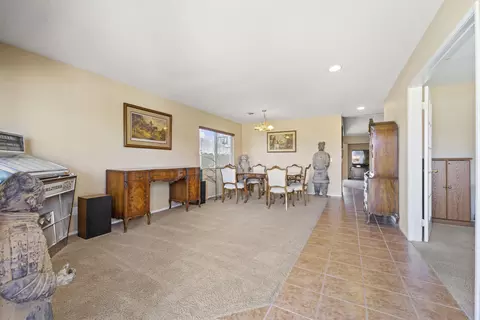 1608 Thomas Dr, Lancaster, CA 93535 photo 4