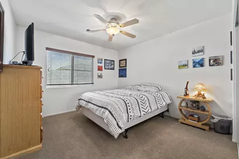 1608 Thomas Dr, Lancaster, CA 93535 photo 15