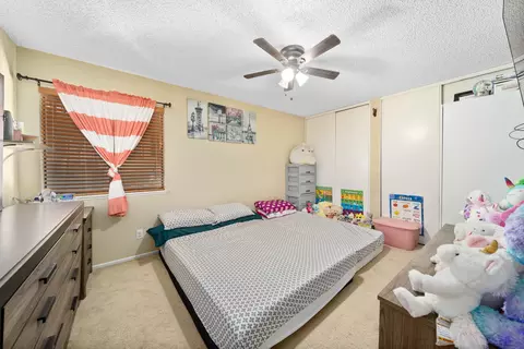 45859 Picadilly St, Lancaster, CA 93534 photo 12