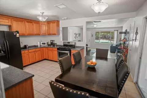 17835 Coolwater Ave, Palmdale, CA 93591 photo 6