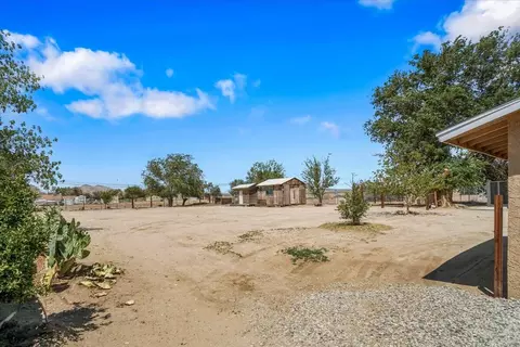 17835 Coolwater Ave, Palmdale, CA 93591 photo 17