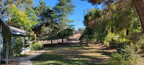32154 1st St, Acton, CA 93510 photo 2