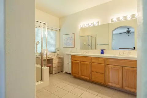 2711 End Ct, Lancaster, CA 93536 photo 38