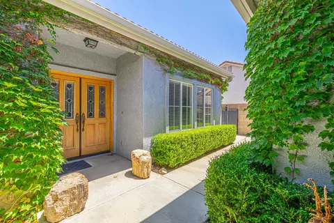 2711 End Ct, Lancaster, CA 93536 photo 6