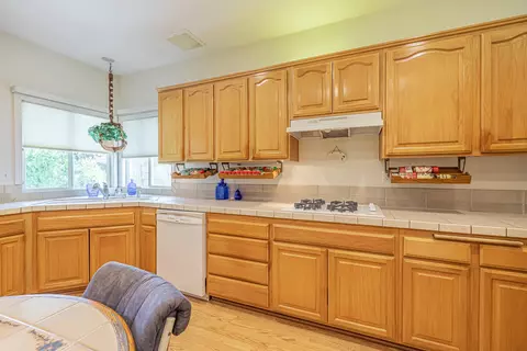 2711 End Ct, Lancaster, CA 93536 photo 21