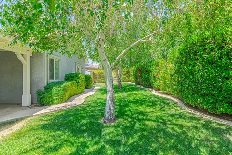 2711 End Ct, Lancaster, CA 93536 photo 47