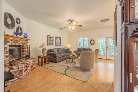 2711 End Ct, Lancaster, CA 93536 photo 14